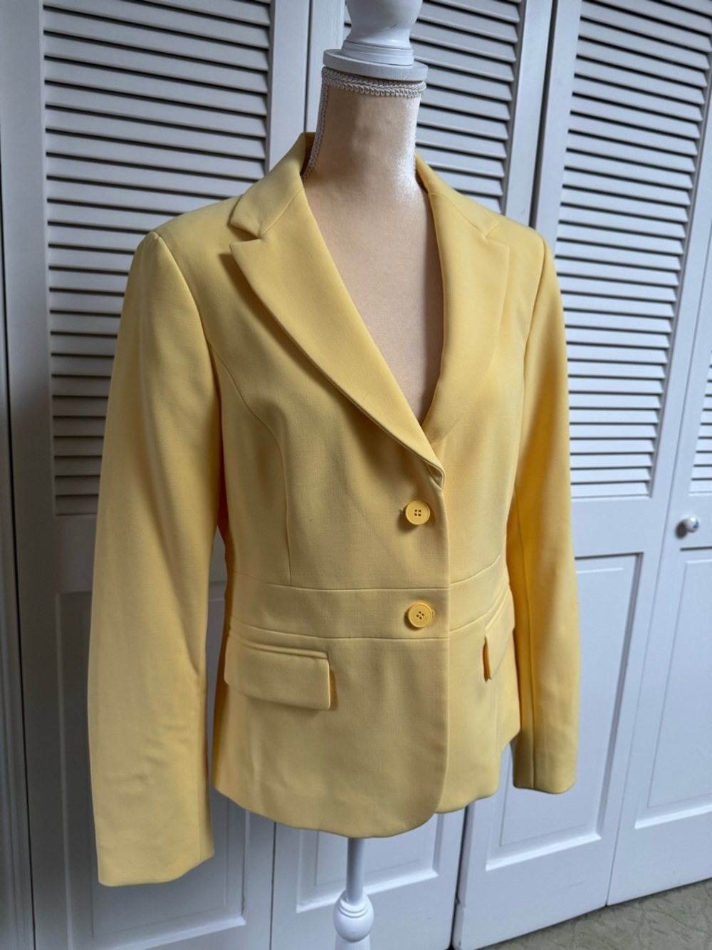 New York & Company Lemon Yellow Tailored Blazer Size 12 New without tags